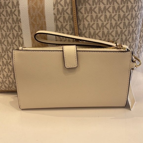 Michael Kors Jet Set Travel Large Double Zip Wristlet Wallet Light Cream Leather - Picture 7 of 16
